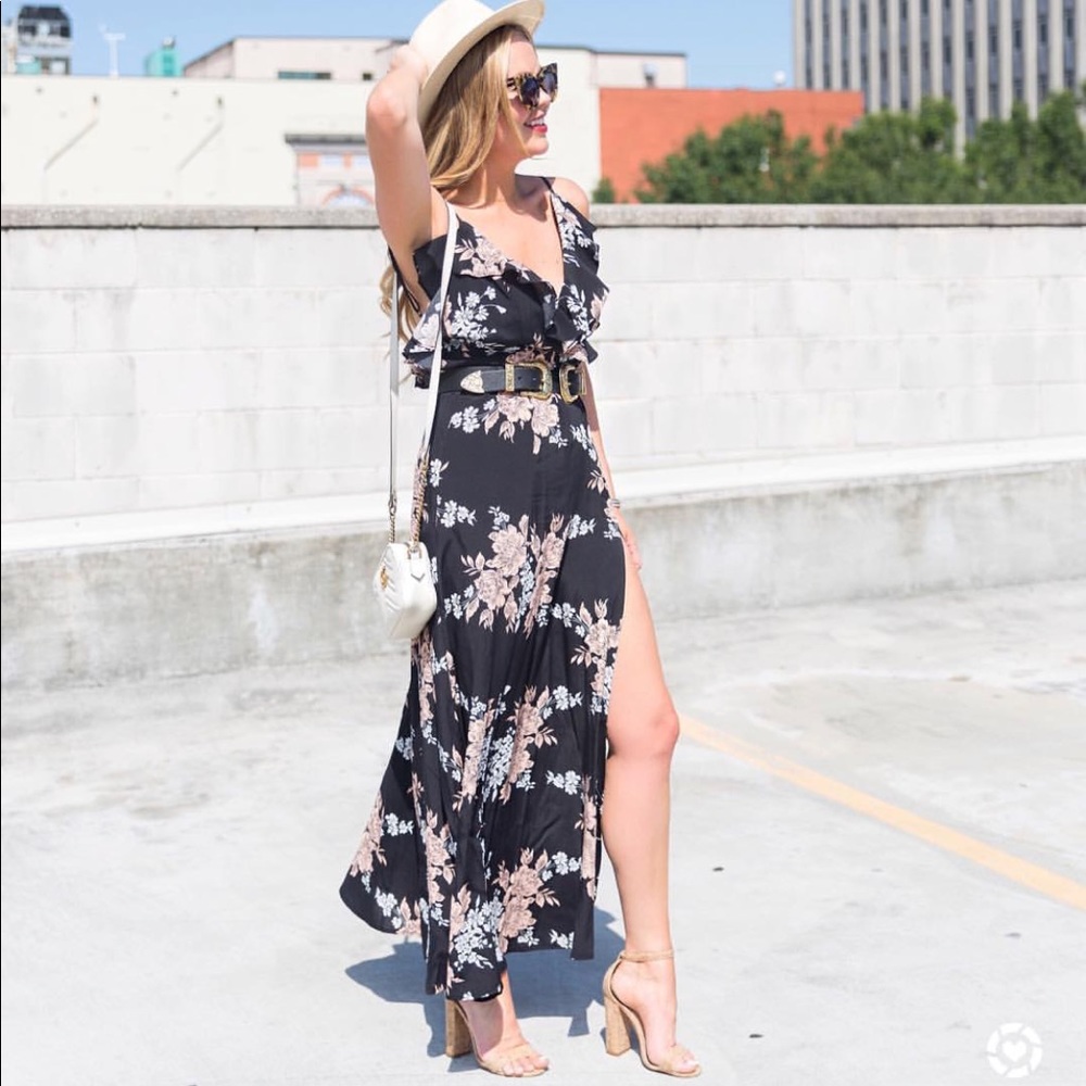 Privacy please maxi  w side slit & ties @  waist